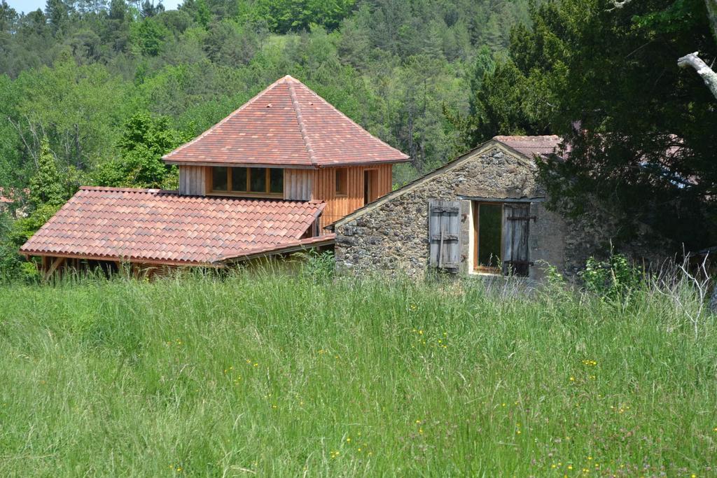 Hôtel La Ferme De Cagnolle à Saint-Amand-de-Belvès Extérieur photo